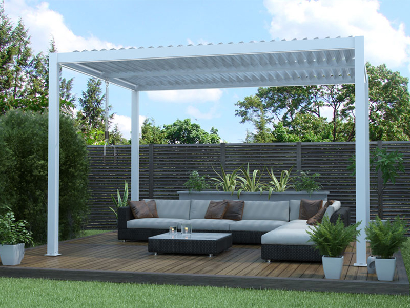 GIARDINI-DI-MAGGIO-PERGOLA-CALICANTUS-BIANCO